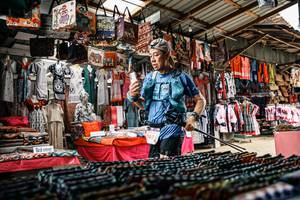 BIB: 
                            <button type="button" onclick="openModal(25558737)" class="btn btn-primary btn-sm float-right btn-popup" data-toggle="modal" data-target=".modal-high-quality">
                        <i class="fas fa-shopping-cart"></i> Add to Cart
                    </button>
                                            <button type="button" onclick="isThisMe(25558737, true)" class="btn btn-success btn-sm float-right btn-popup btn-isme hidden" data-toggle="tooltip" data-placement="bottom" title="นี่คือรูปของคุณใช่ไหม คลิกที่นี่เพื่อเอาเข้าอัลบั้ม">
                        <i class="fas fa-plus"></i> Add to album
                    </button>
                    <button type="button" onclick="isThisMe(25558737, false)" class="btn btn-warning btn-sm float-right btn-popup btn-isnotme hidden">
                        <i class="fas fa-ban"></i> Remove from album
                    </button>